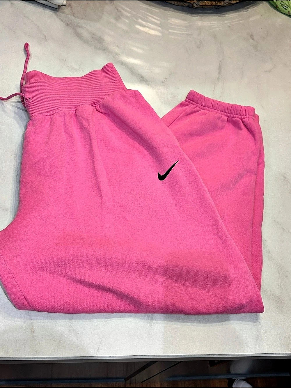 Nike Sportswear Phoenix Fleece High-Waisted Oversized Sweatpants Pink Jogger Set